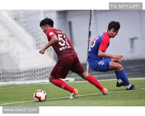 深圳足球队以98分领跑挑战赛积分榜展现强劲实力和夺冠希望 深圳足球队以98分领跑挑战赛积分榜展现强劲实力和夺冠希望